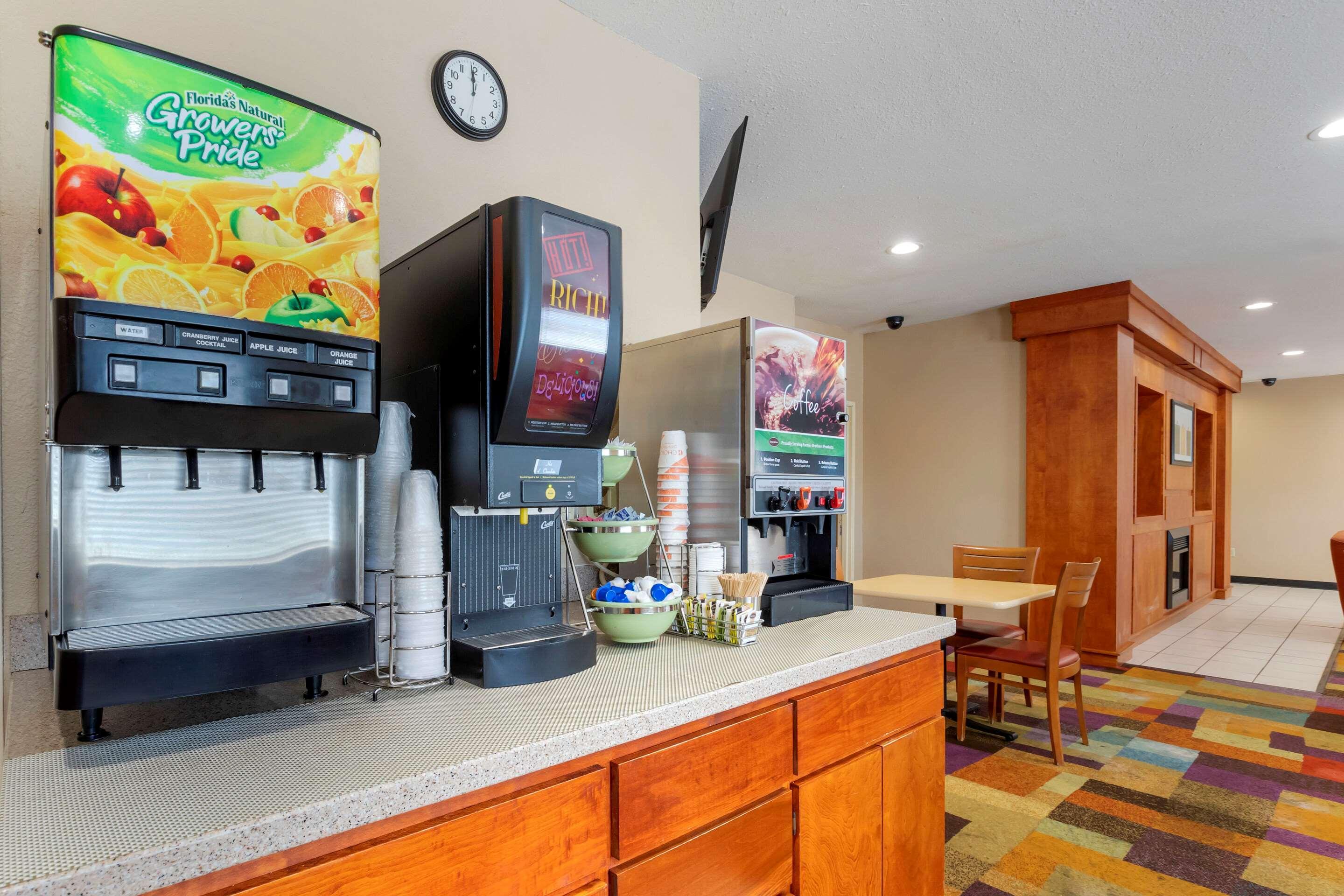 Quality Inn & Suites Keokuk North Ngoại thất bức ảnh